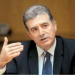 Χρυσοχοΐδης: Παρουσιάζει το νέο σχέδιο «ΚΟΜΒΟΣ» για την κυκλοφορία στην Αττική και ρυθμίσεις για τα ηλεκτρικά πατίνια