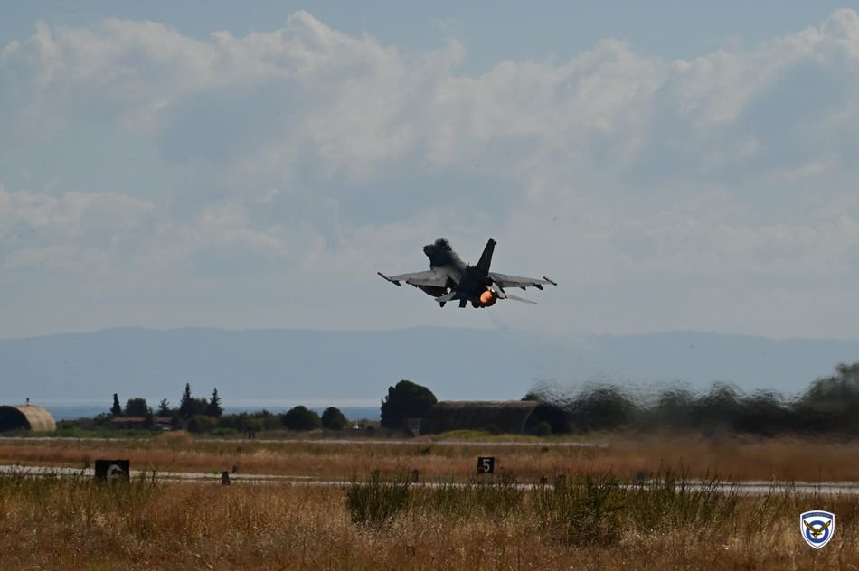 PERSEAS 01: Το πρώτο «γεράκι» της Πολεμικής Αεροπορίας πέταξε με F-16 στο Αιγαίο