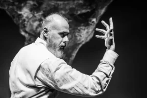 Η «Πύλη της Κόλασης» επανέρχεται στο Αμφι-Θέατρο Σπύρου Ευαγγελάτου