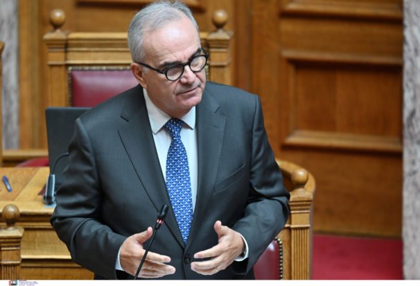 Παπαθανάσης: Δεν θέλουμε η πατρίδα μας να χάσει ούτε ένα ευρώ των πόρων