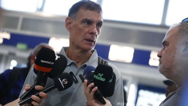 Ολυμπιακός, μεταγραφές: Ξεκάθαρος ο Μπαρτζώκας – “100% δεν θα υπάρχει νέος παίκτης στην πρεμιέρα της Euroleague”