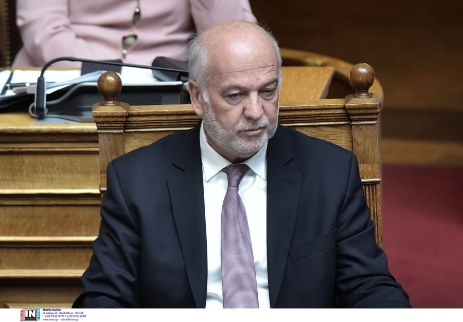 Φλωρίδης: Θα φανεί πάρα πολύ γρήγορα τελικά πώς κινείται η Εισαγγελία για την εκταφή της σορού του γιου του