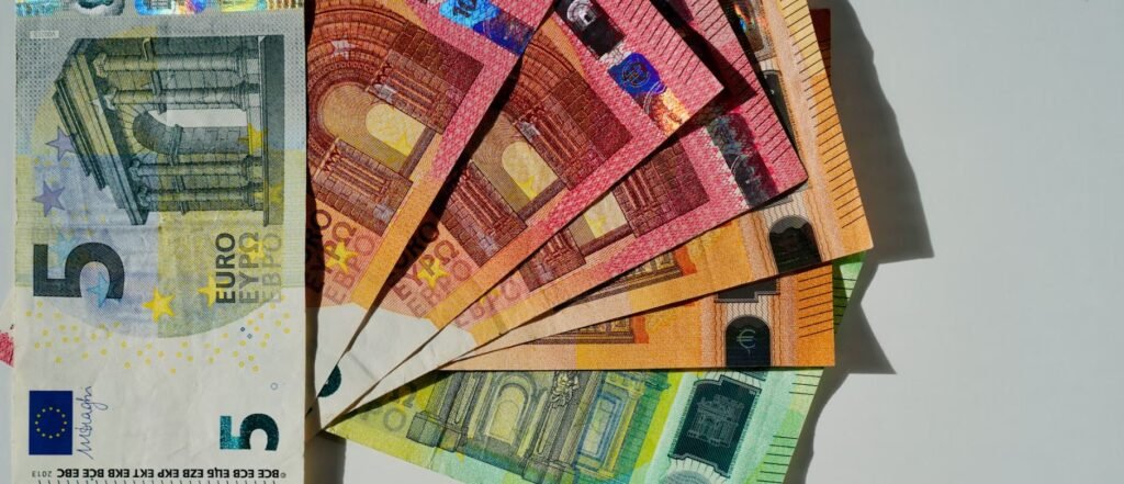 Προϋπολογισμός: Πρωτογενές πλεόνασμα ύψους 8,499 δισ. ευρώ στο 8μηνο – Δείτε αναλυτικά τα στοιχεία –