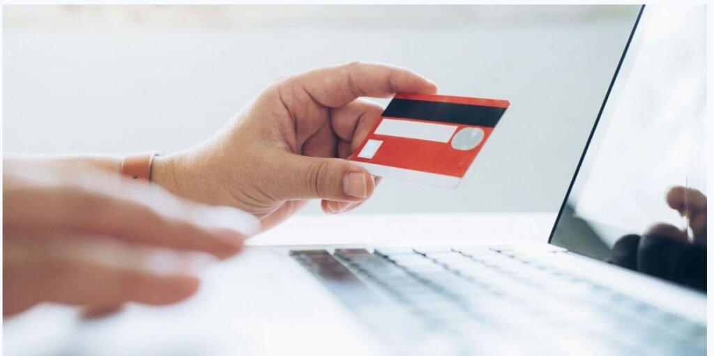 Για online shopping το 97% των Ελλήνων: Κυρίαρχες οι ψηφιακές πληρωμές – Τι δείχνουν τα στοιχεία έρευνας –