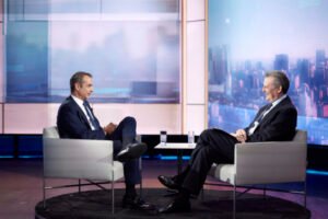 Μητσοτάκης στον Bloomberg: Στόχος να αυξηθούν οι μισθοί – Η Άμυνα πρέπει να είναι προτεραιότητα για την ΕΕ