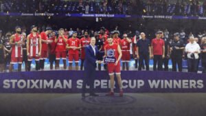 Super Cup: Ο Παναθηναϊκός AKTOR συνεχάρη τον Ολυμπιακό για την κατάκτηση του τίτλου