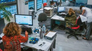 Υπουργικό Συμβούλιο: «Πράσινο φως» για 20.000 προσλήψεις το 2026 και μπόνους παραγωγικότητας στο Δημόσιο