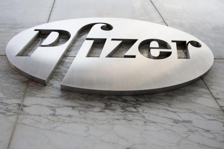 Συμφωνία του Λευκού Οίκου με την Pfizer για τη μείωση της τιμής των φαρμάκων που διατίθενται μέσω του Medicaid