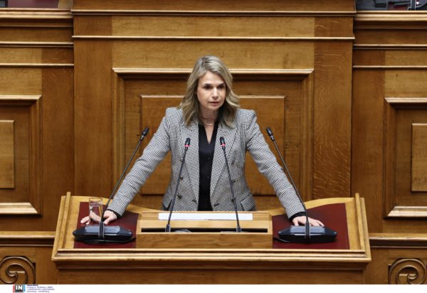 Αποστολάκη στον Realfm 97,8: Τα ευρήματα της δεύτερης μέρας της χθεσινής δημοσκόπησης οδήγησαν στην επιστολή