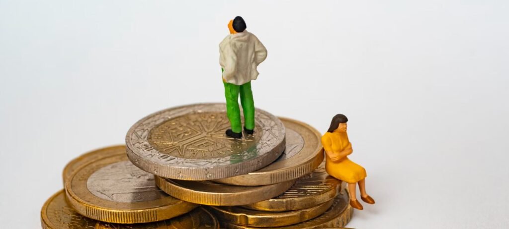 Γραφείο Προϋπολογισμού του Κράτους στη Βουλή για κύριες συντάξεις: Τι δείχνουν τα νέα στοιχεία για τις