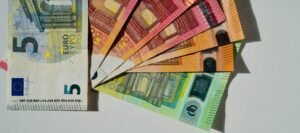 Εφορία: Τι δείχνουν τα νέα στοιχεία για τα ληξιπρόθεσμα χρέη – enikonomia.gr