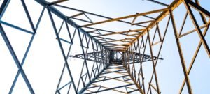 Ηλεκτρική ενέργεια: Γιατί οι τιμές επιστρέφουν στα προ κρίσης επίπεδα – enikonomia.gr