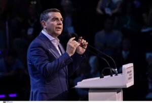 Αλέξης Τσίπρας: Αμηχανία και κριτική από Αριστερά και Κεντροαριστερά – Ποιες «γραμμές» ακολουθούν ΠΑΣΟΚ και