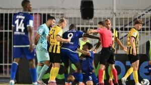 Super League: Η μπόλικη… δουλειά του Λανουά για την ανάλυση του Κηφισιά – ΑΕΚ (Βίντεο)
