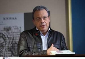 Φάμελλος από την παρουσίαση του βιβλίου του Στέλιου Παππά: Έχουμε χρέος να τελειώσουμε με την άδικη,