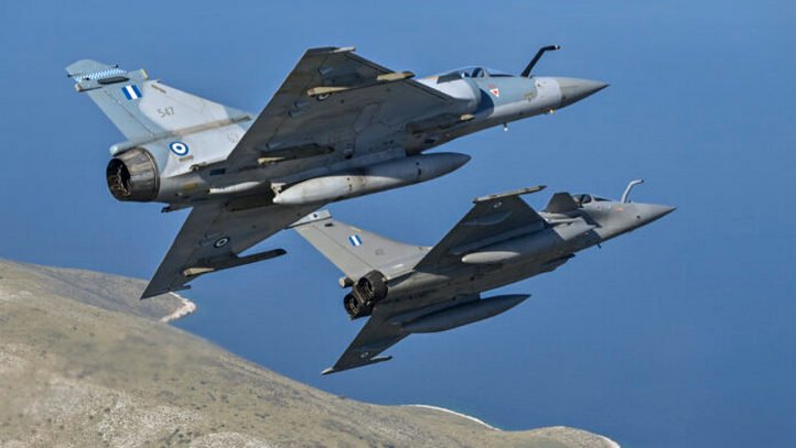 Στους αιθέρες 300 Rafale – Το θολό μέλλον με τα Mirage 2000-5 της Ελλάδας