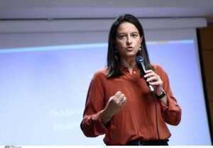 Κεραμέως: 1,8 εκατ. παραπάνω υπερωρίες δηλώθηκαν το 2025 σε σχέση με το 2024 – Τι είπε για την 13ωρη