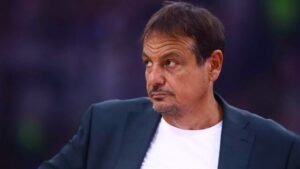 “Βόμβα” στο μπάσκετ: Εργκίν Αταμάν και άλλοι 5 προπονητές ψάχνουν έγγραφα της ΓΓΑ για να κοουτσάρουν