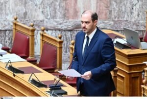 Νέο φορολογικό νομοσχέδιο: Πότε θα ψηφιστεί στη Βουλή – Τι είπε ο Κώτσηρας για τη φορολόγηση των ακινήτων