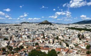Στεγαστικό: Μέτρα στήριξης για 1 εκατ. νοικοκυριά – Τι προβλέπει το σχέδιο Πιερρακάκη για ενοικιαστές και