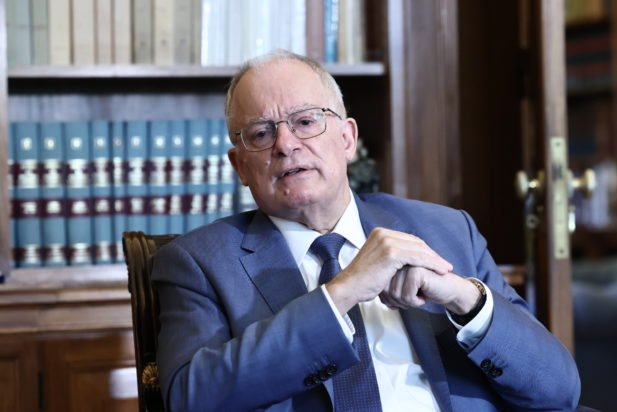 Τασούλας για Άγνωστο Στρατιώτη: Να αποστειρώσουμε το θέμα από την τρέχουσα πολιτική επικαιρότητα και να