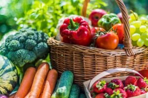Φρούτα και λαχανικά: Τι δείχνουν τα νέα στοιχεία για τις εισαγωγές – enikonomia.gr