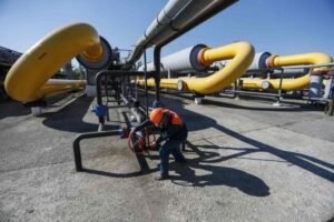 Ρωσία: 21% πτώση στα έσοδα από τις πωλήσεις πετρελαίου και αερίου τον Οκτώβριο