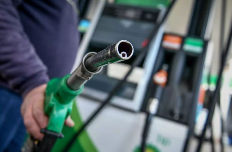 ΑΑΔΕ: Ηλεκτρονικό «δίχτυ» για το λαθρεμπόριο καυσίμων – Αυστηροί έλεγχοι και πρόστιμα έως 15.000 ευρώ –