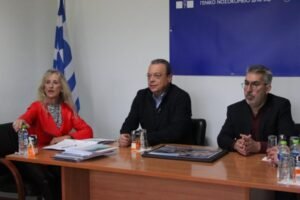 Φάμελλος: «Η κυβέρνηση υποβαθμίζει τη δημόσια Υγεία για να κάνουν πάρτι τα νοσηλευτήρια»