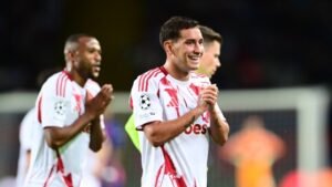 Μπαρτσελόνα – Ολυμπιακός: “Marca” και “Αs” δικαιώνουν την “ερυθρόλευκη” οργή – “Ανύπαρκτα και η αποβολή και το πέναλτι”