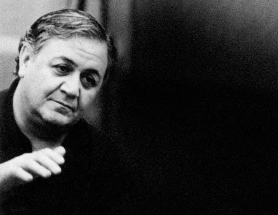 100 χρόνια από τη γέννηση του Μάνου Χατζιδάκι – Ο σπουδαίος συνθέτης πέρα από τη μουσική