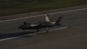 Kizilelma: Η Τουρκία μετατρέπει το drone που κατασκευάζει σε μαχητικό με ραντάρ AESA