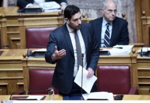 Κυρανάκης για το sms του υπουργείο Μεταφορών: Η πρωτοβουλία πάρθηκε κατόπιν πρότασης Συλλόγου οικογενειών