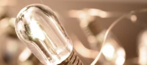 Ηλεκτρικό ρεύμα: Στα ύψη η τιμή της χονδρικής – Έρχονται αυξήσεις στα τιμολόγια λιανικής – enikonomia.gr