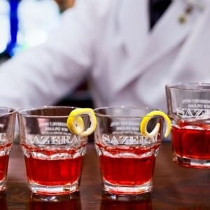 Θεσσαλονίκη: Συνελήφθησαν 29χρονος και 24χρονος που επέτρεψαν την κατανάλωση αλκοόλ σε ανήλικες
