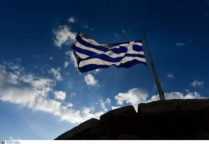 Αργία 28ης Οκτωβρίου: Πώς θα πληρωθούν όσοι εργαστούν σήμερα – enikonomia.gr