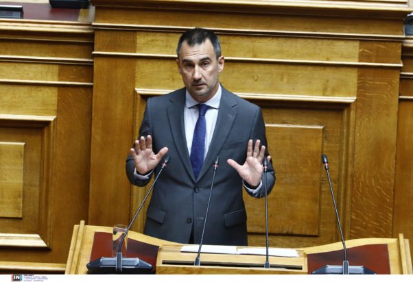 Χαρίτσης: «Απαιτείται πολιτική αλλαγή, σε προοδευτική κατεύθυνση»