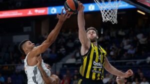 Οι αθλητικές μεταδόσεις της ημέρας: Τι θα δείτε την Πέμπτη 30/10