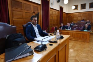 Εξεταστική για ΟΠΕΚΕΠΕ – Καραμπλιάνης: «Ουδέποτε δεχθήκαμε πιέσεις για ρουσφέτια από κανέναν – Έχουμε