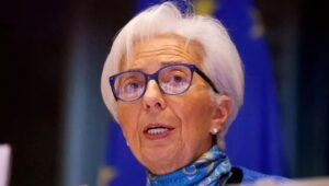 Λαγκάρντ: Περιορίζονται οι κίνδυνοι για την ανάπτυξη, μειώνονται οι πιθανότητες για μείωση των επιτοκίων –