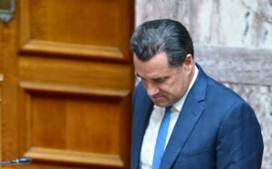 Γεωργιάδης: Έκλαψε «με αναφιλητά» σε συνάντηση με τον Σύλλογο Θυμάτων και Εγκαυματιών από το Μάτι –