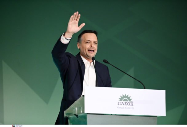 Χάρης Δούκας: «Έξι καθαρές προτάσεις για την πορεία του ΠΑΣΟΚ»