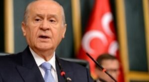 Μπαχτσελί: Υπέρ της αποφυλάκισης του Κούρδου πολιτικού Σελαχατίν Ντεμιρτάς