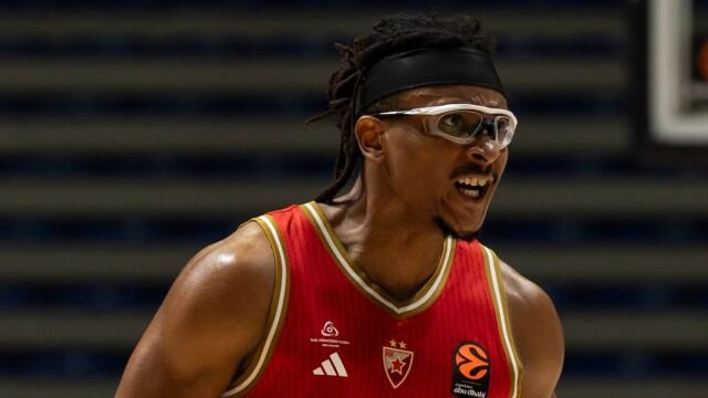 Ερυθρός Αστέρας: Το… μίσος του Μονέκε για τον Σορτς και η “λύπηση” για τις απουσίες του Παναθηναϊκού AKTOR (Βίντεο)