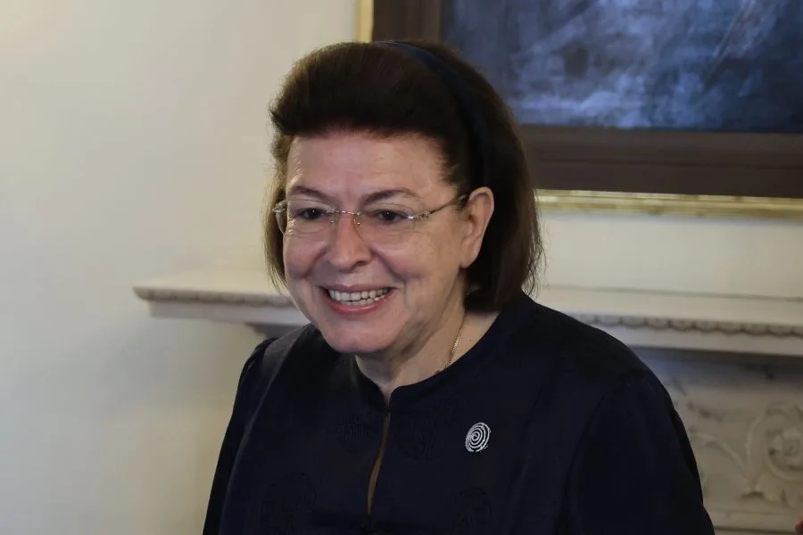 Λίνα Μενδώνη: «Είμαστε υπερήφανοι για την ελληνική γλώσσα…»