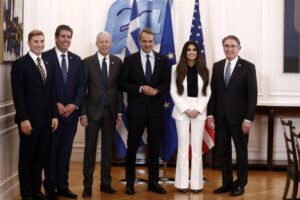 Κυριάκος Μητσοτάκης: Συναντήθηκε με την Κίμπερλι Γκιλφόιλ και τους υπουργούς Ενέργειας και Εσωτερικών των