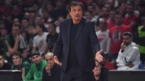 Εργκίν Αταμάν: Ο εκνευρισμός, τα συγχαρητήρια στον Ολυμπιακό και το καμπανάκι στον Σορτς!