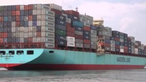 Αναθεωρεί θετικά η Maersk: “Η παγκόσμια ναυτιλία αποδεικνύεται ανθεκτική”