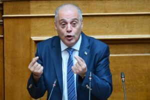 Βελόπουλος: Ψήγματα παροχών υπέρ των φτωχών στο φορολογικό νομοσχέδιο