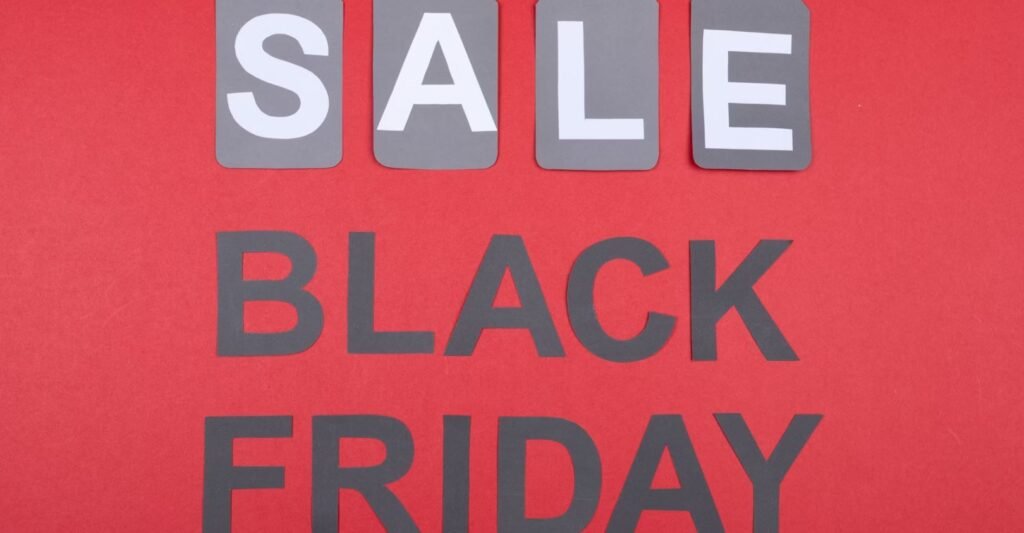 Black Friday 2025: Τι θα αγοράσουν οι Έλληνες καταναλωτές σύμφωνα με τη νέα έρευνα ΕΥ Ελλάδος – enikonomia.gr